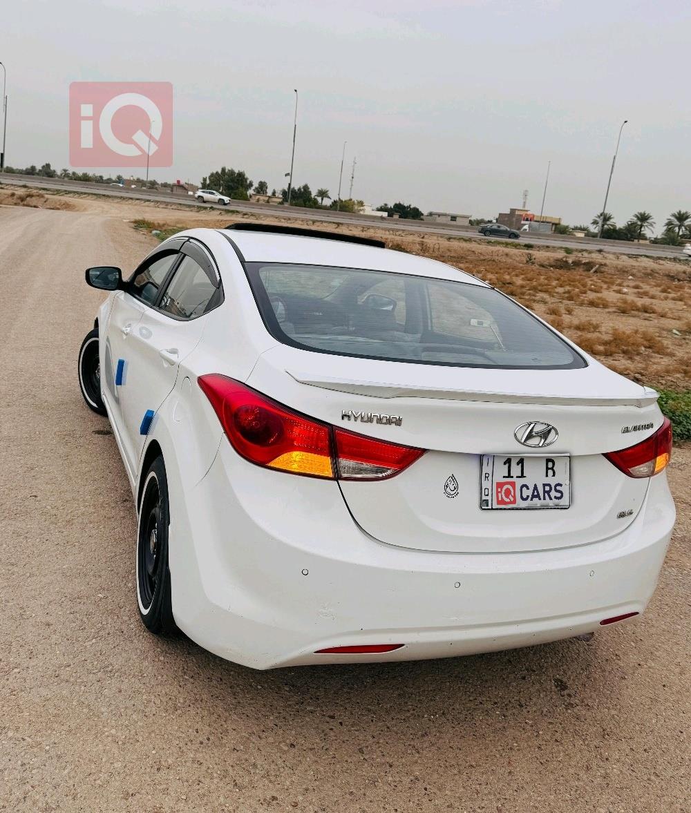 هيونداي النترا